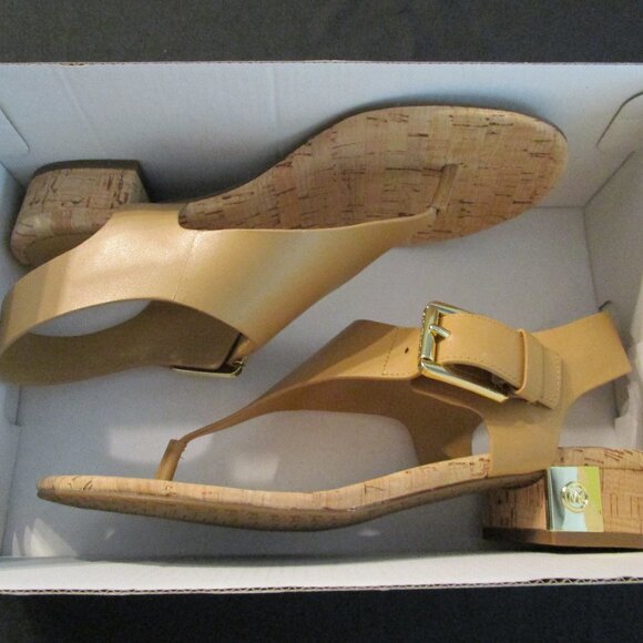 Michael Kors Leather London Thong Ladies size 7.5 NWT - Picture 13 of 16